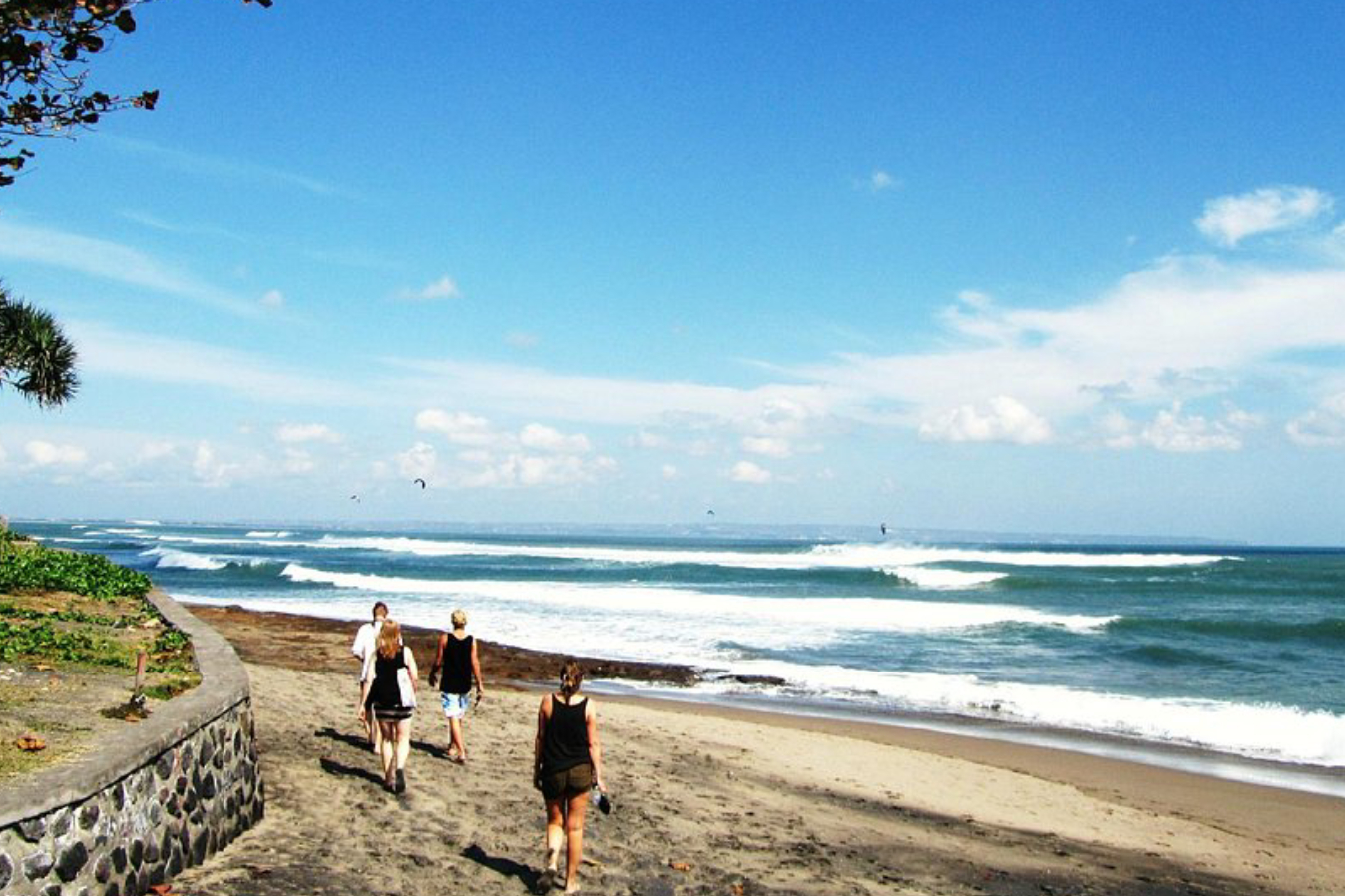 PANTAI CANGGU